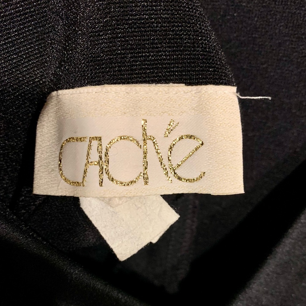 Cache Gown In Black And Chartreuse. - image 2